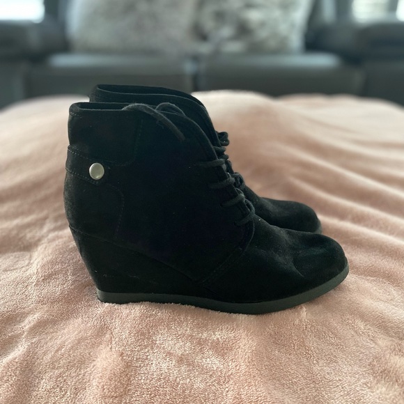 Madden Girl Shoes - Madden Girl Size 6 Black Lace Up Booties
